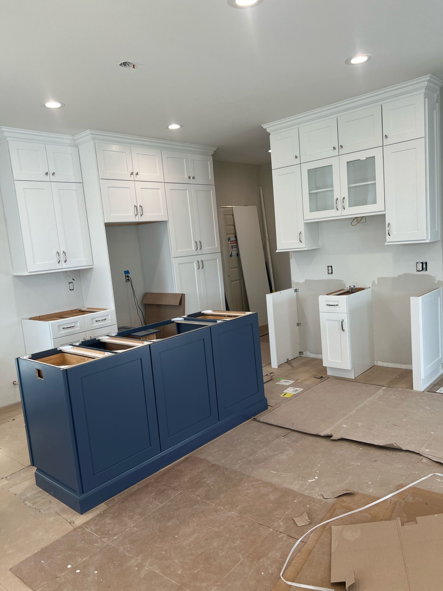 Custom Kitchen Cabinet Manufacturing and Installation in Hartford, Connecticut and Massachusetts: A Local Homeowner’s Guide